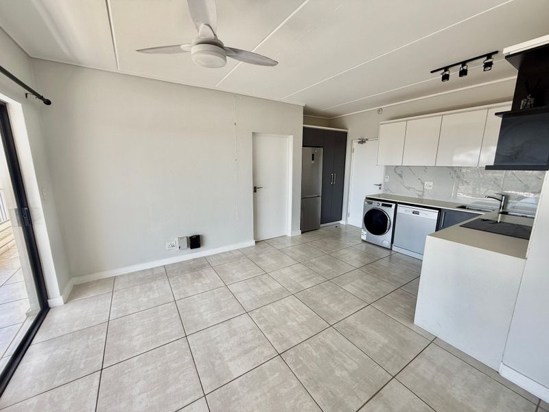 Spacious 1-Bedroom, 1-Bathroom Apartment – Izinga Eco Estate, Umhlanga - Photo 3