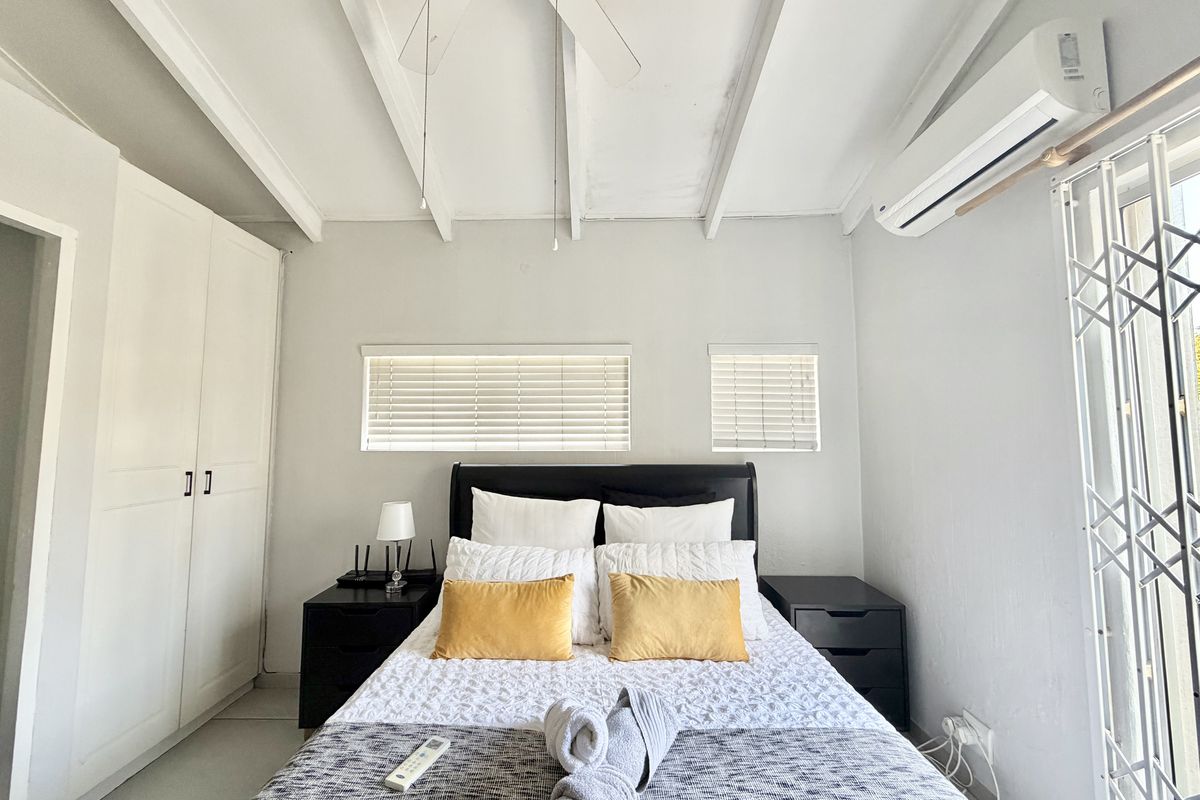COASTAL LOFT APARTMENT. - Photo 2