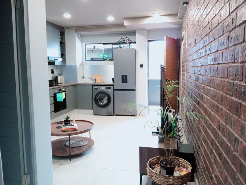 Lovely and Cozy 1 Bedroom for Sale in Umhlanga Ridge - Photo 9