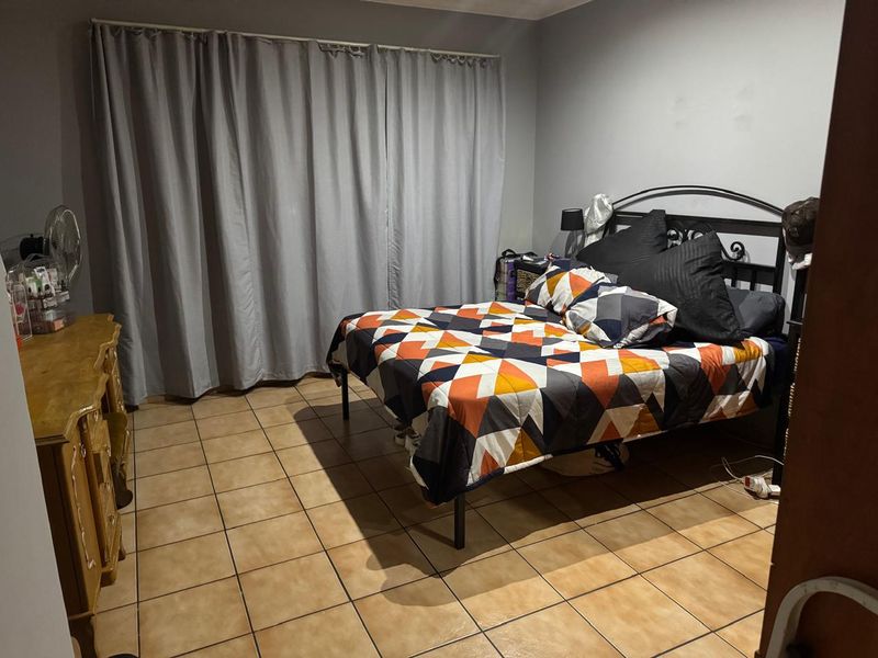Two bedroom apartment for sale - Photo 9