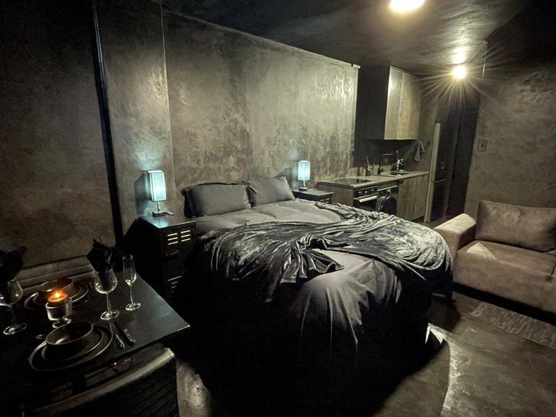 A MASTERPIECE FOR THE ARTIST OR PROFESSIONAL - AWAITING YOUR OFFERS - Photo 5