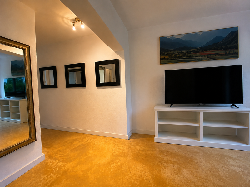 Stylish Green Point Apartment in a Prime Atlantic Seaboard Location - Photo 4