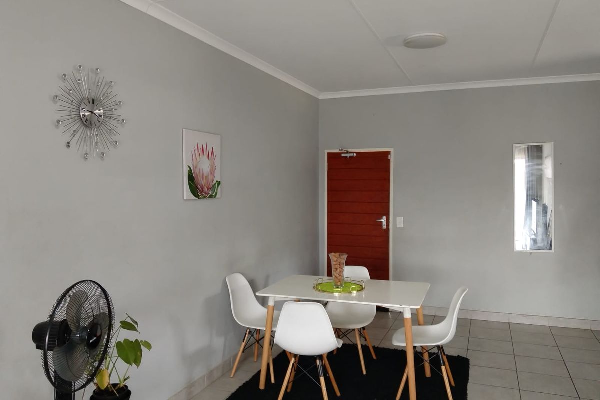 3-Bedroom, 2-Bathroom First Floor Cluster in Terenure. Ideal for Upsizing or First-Time Buyers - Photo 5