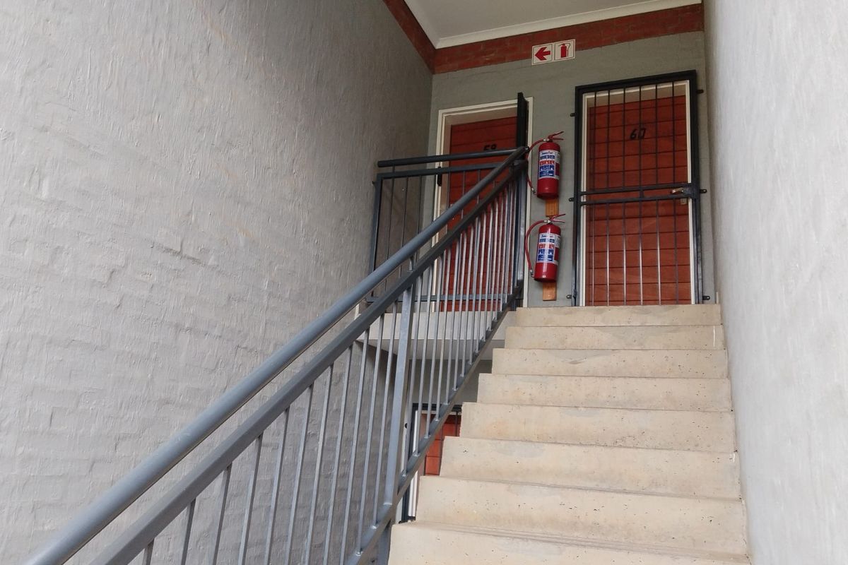 3-Bedroom, 2-Bathroom First Floor Cluster in Terenure. Ideal for Upsizing or First-Time Buyers - Photo 4