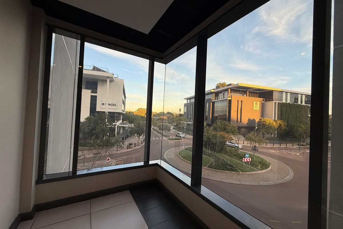 Apartment Rental Monthly In Pretoria - Photo 3