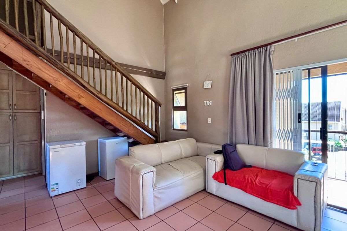 3 BEDROOM APARTMENT TO LET - Photo 5