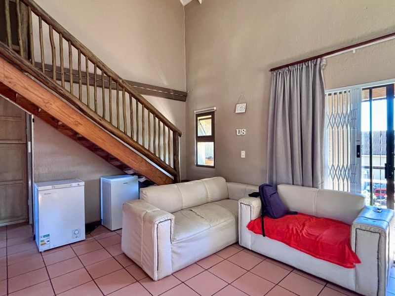 3 BEDROOM APARTMENT TO LET - Photo 5