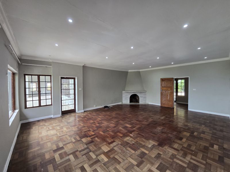 To Rent: Historic Family Farmhouse – 20km West of Ballito, KZN - Photo 6