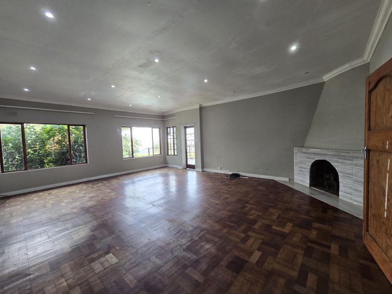 To Rent: Historic Family Farmhouse – 20km West of Ballito, KZN - Photo 5
