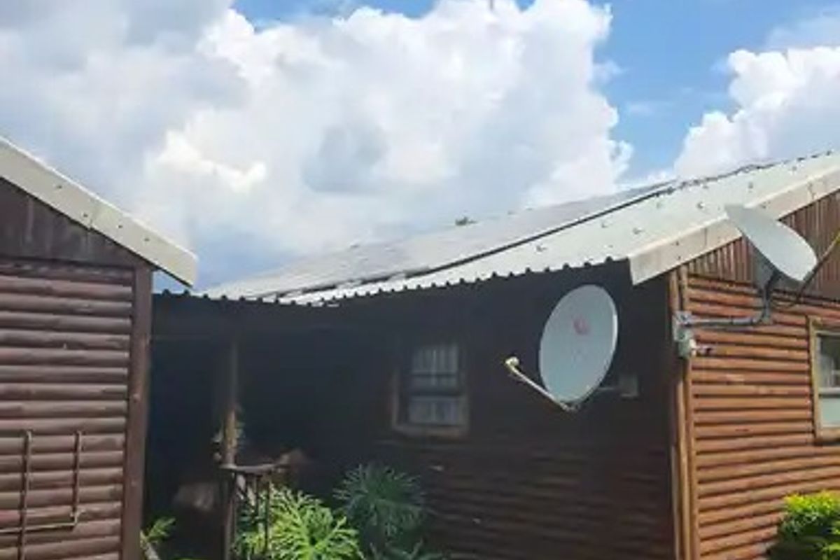 Small Holding For Sale In Buffelshoek - Mooinooi. - Photo 3