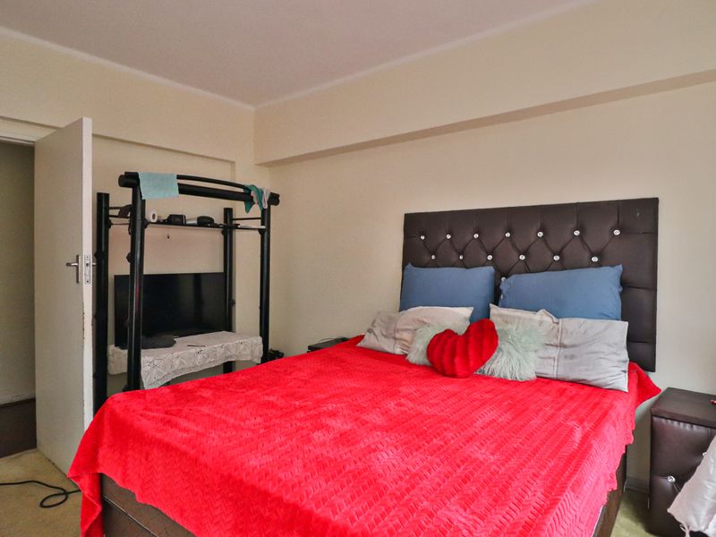 2 BED 1 BATH APARTMENT FOR SALE - Photo 9