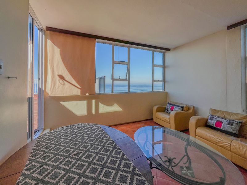 Absolute Beachfront Penthouse on the La Mercy Coastline - Photo 4