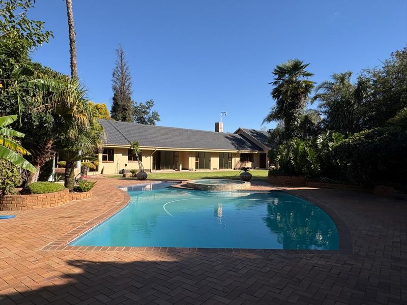 5 bedroom house for sale - Photo 10