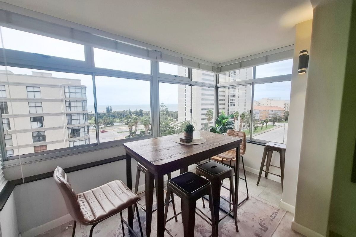 HUMEWOOD 2 BED 1 BATH FURNISHED APARTMENT FOR RENT - Photo 4