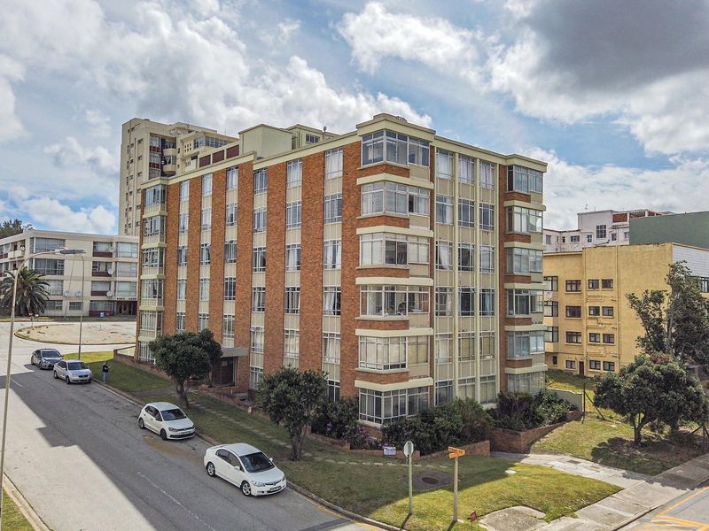 HUMEWOOD 2 BED 1 BATH FURNISHED APARTMENT FOR RENT - Photo 1