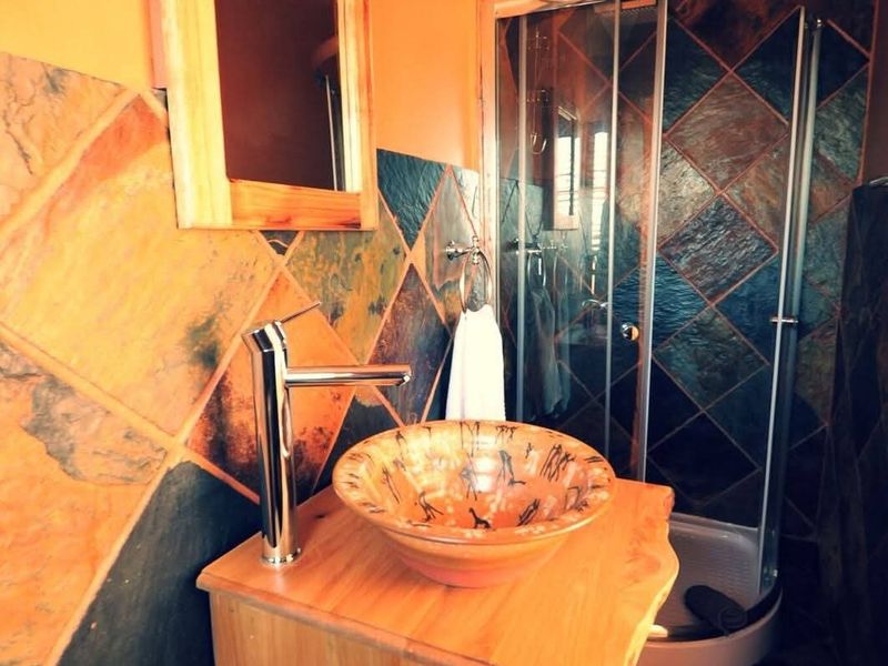 COLCHESTER FURNISHED 4 BED 4.5 BATH + 2 FLATLETS AVAILABLE FOR RENT - Photo 7