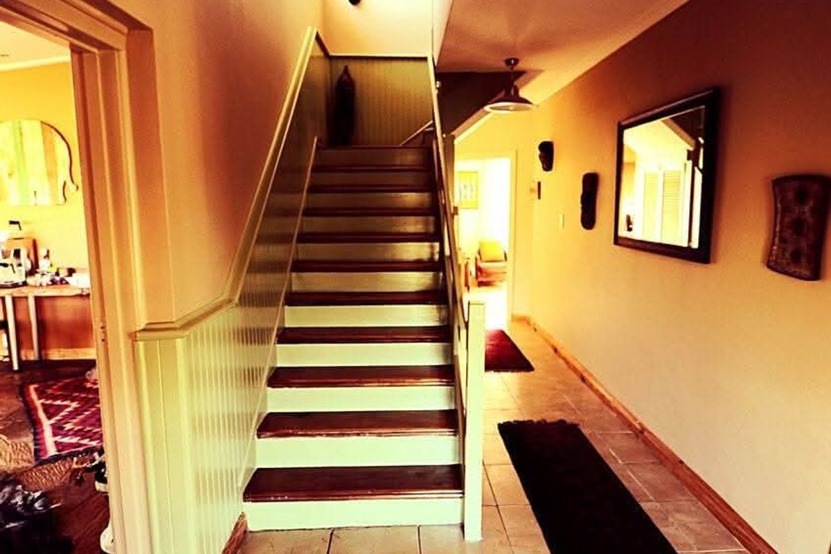 COLCHESTER FURNISHED 4 BED 4.5 BATH + 2 FLATLETS AVAILABLE FOR RENT - Photo 4