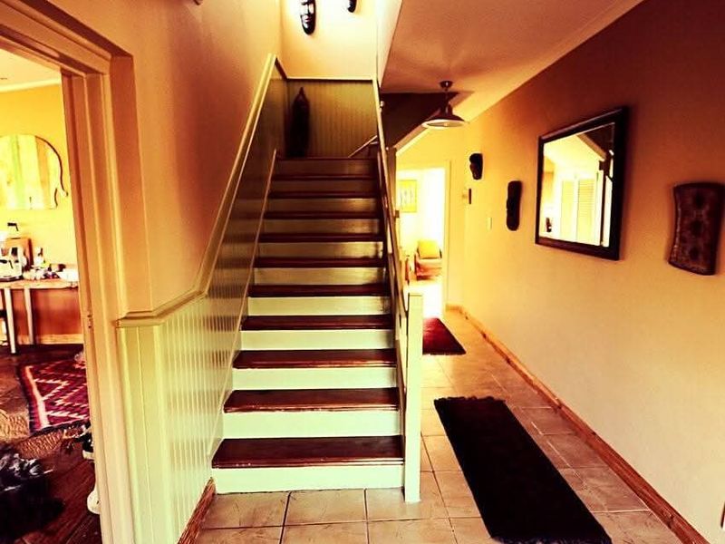 COLCHESTER FURNISHED 4 BED 4.5 BATH + 2 FLATLETS AVAILABLE FOR RENT - Photo 4