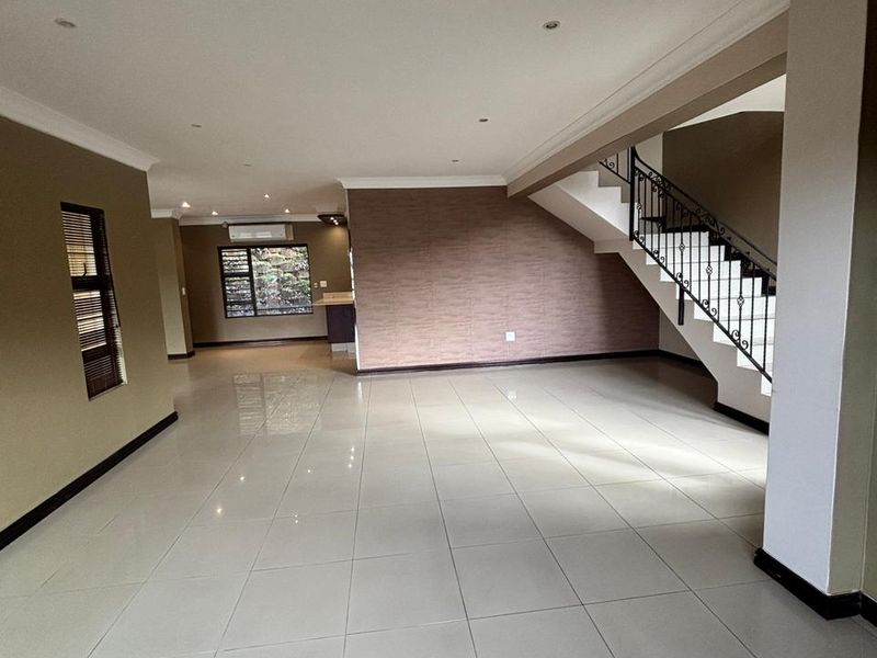 Headline: Exclusive Living at 99 Gardens – Spacious 4-Bed, 3.5-Bath Apartment in La Lucia - Photo 8