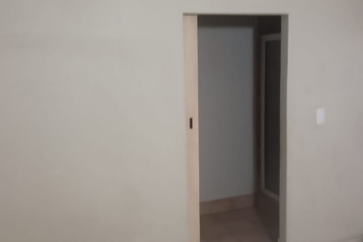 1 Bedroom Unit Available in Durban CBD - Photo 2