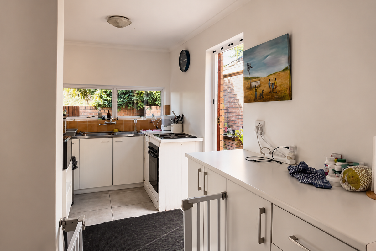 3 Bedroom Home with Separate Granny Flat & Expansive Garden in Table View - VIEWING FROM 6 JUNE 2026 - Photo 3