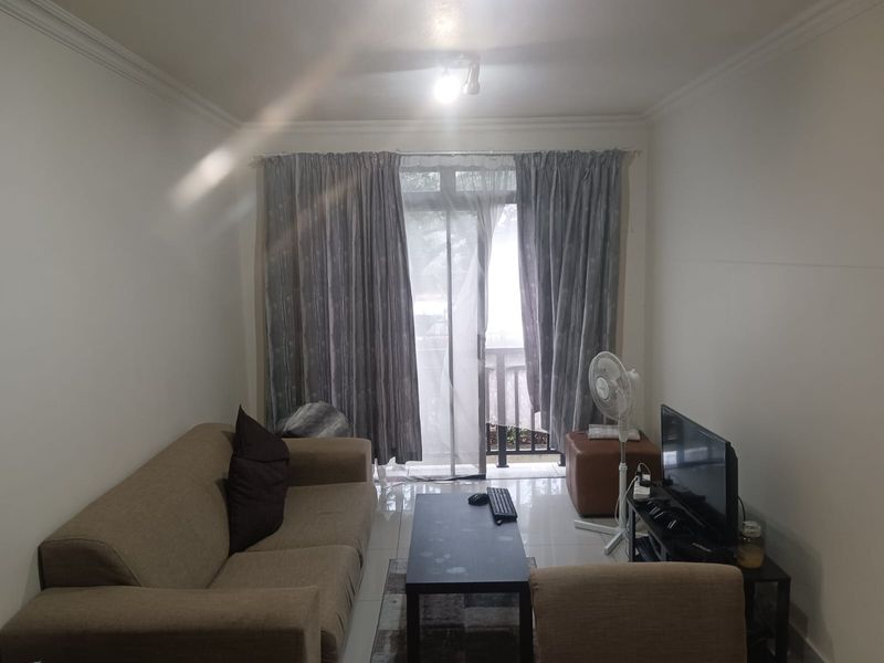 Two bedroom apartment for sale in Umhlanga Ridge. - Photo 1