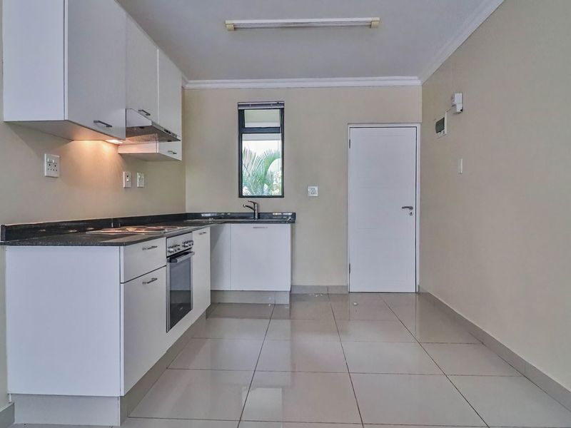 Two bedroom apartment for sale in Umhlanga Ridge. - Photo 5