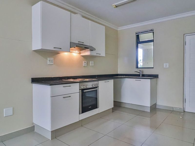 Two bedroom apartment for sale in Umhlanga Ridge. - Photo 6