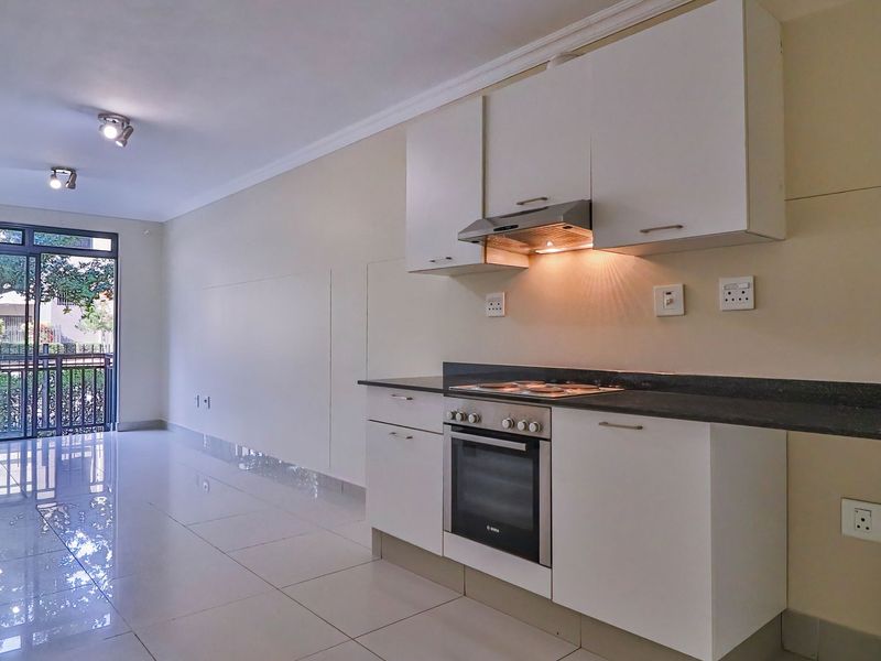 Two bedroom apartment for sale in Umhlanga Ridge. - Photo 4