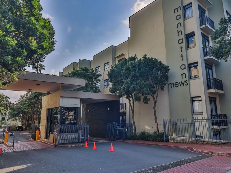 Two bedroom apartment for sale in Umhlanga Ridge. - Photo 2