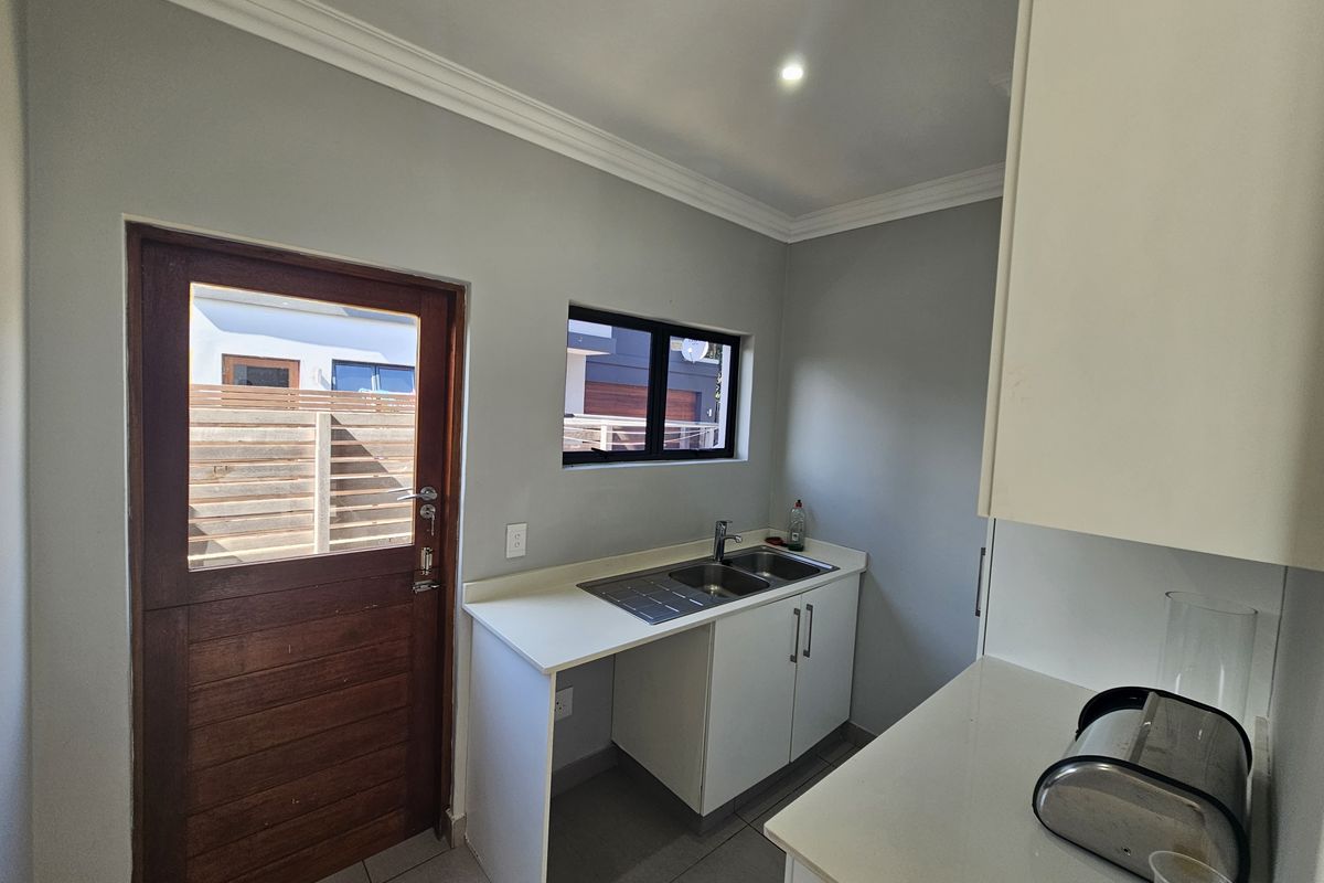 Duplex Rental Monthly In Ballito - Photo 5