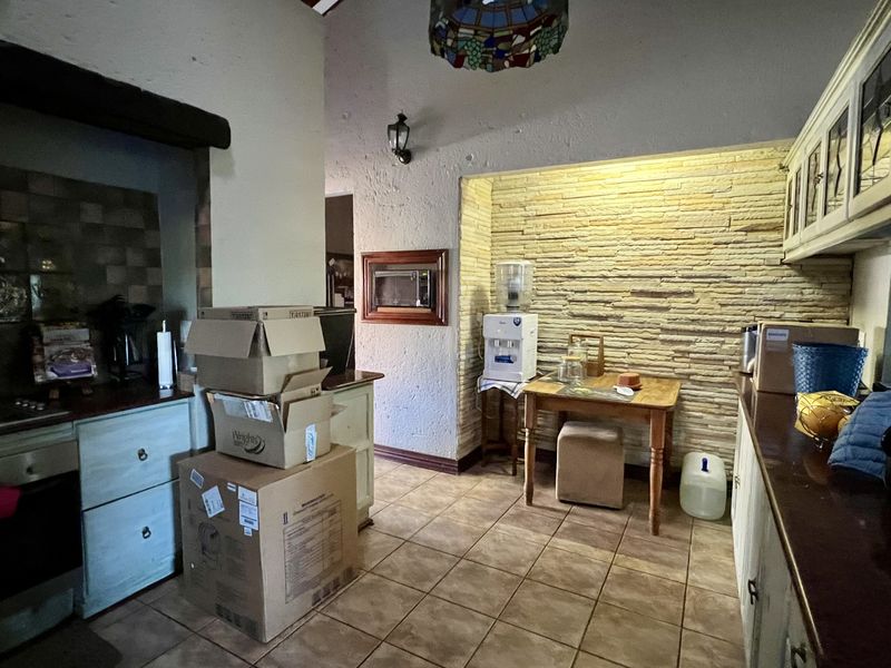 3 BEDROOM HOUSE TO LET - Photo 5