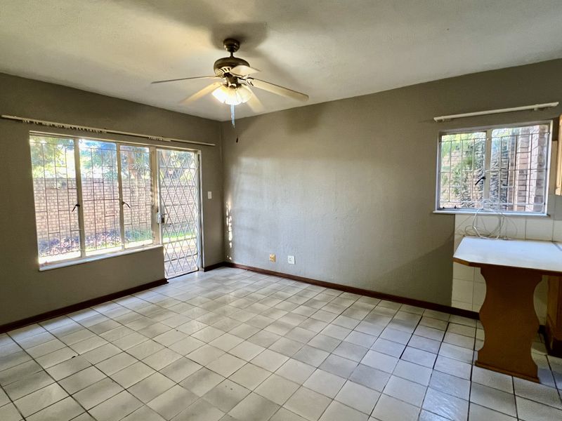 2 BEDROOM APARTMENT TO LET - Photo 6