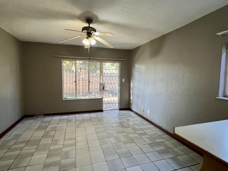 2 BEDROOM APARTMENT TO LET - Photo 4