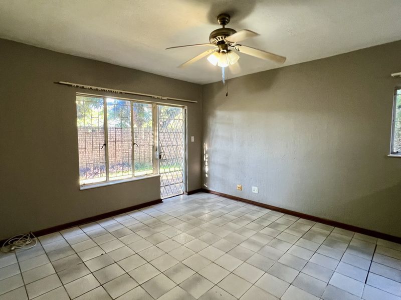 2 BEDROOM APARTMENT TO LET - Photo 10