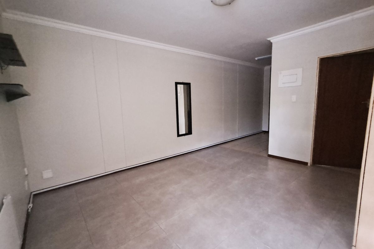 Apartment Block For Sale In Pretoria - Photo 4