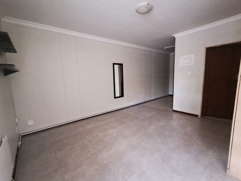 Apartment Block For Sale In Pretoria - Photo 4