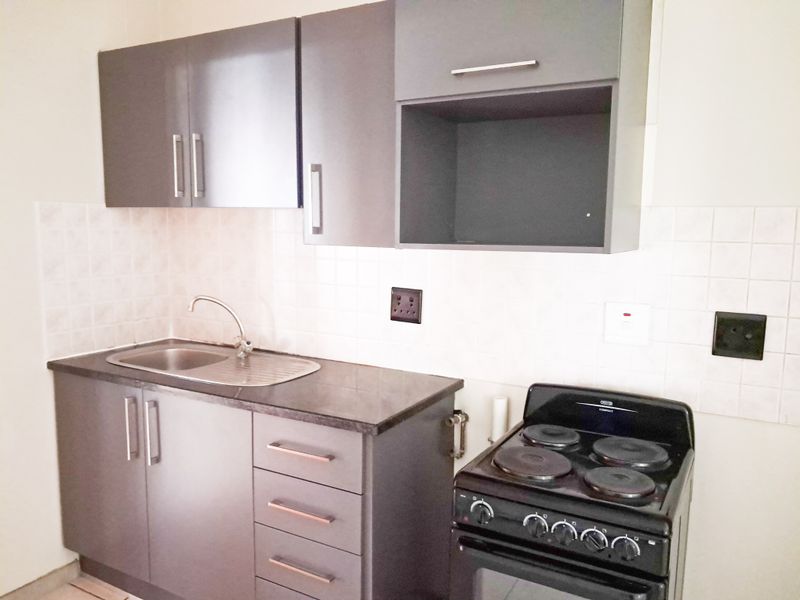 Apartment Block For Sale In Pretoria - Photo 10
