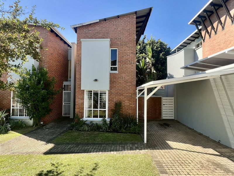 2 BEDROOM HOUSE FOR SALE IN SECURE COMPLEX - Photo 1