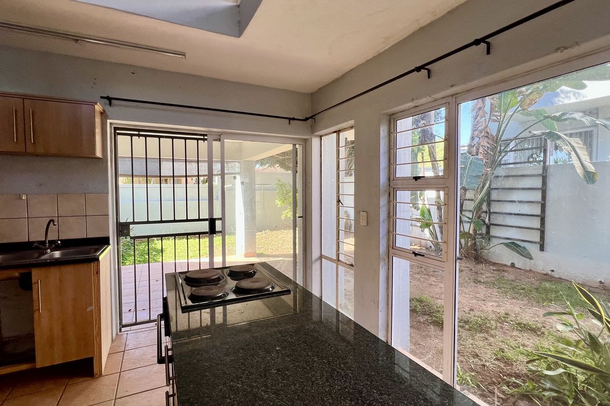 2 BEDROOM HOUSE FOR SALE IN SECURE COMPLEX - Photo 5