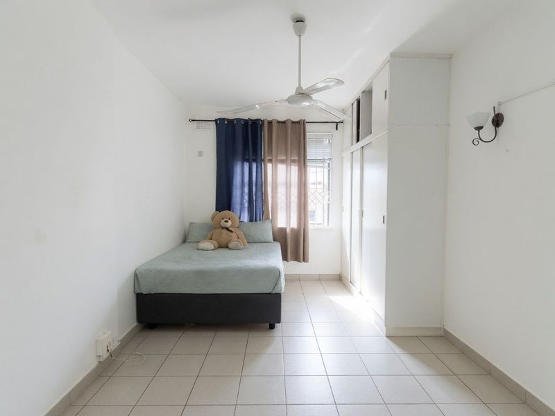 Stylish 2 Bedroom, 1.5 Bathroom Apartment – Morningside, Durban - Photo 10