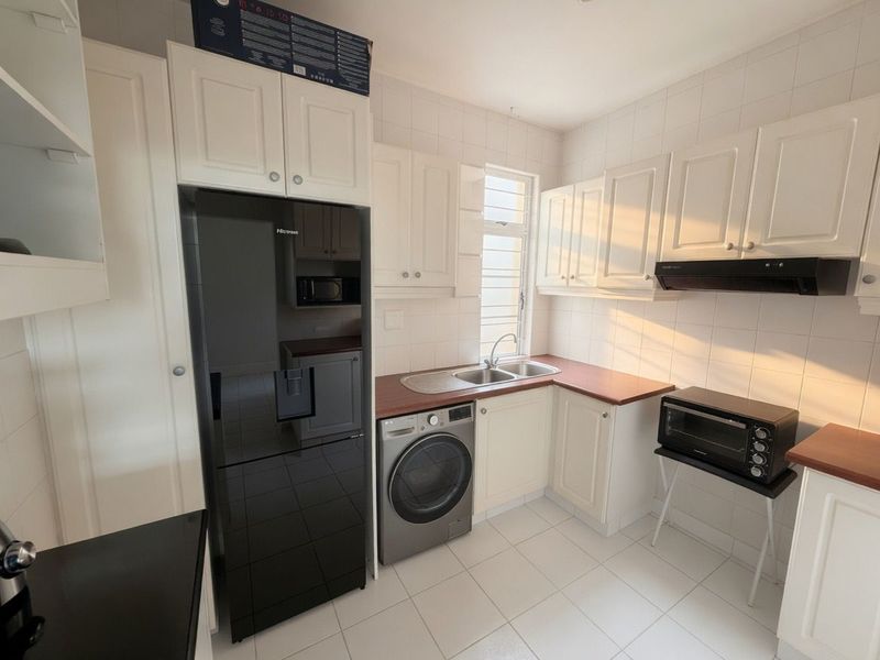 Stylish 2 Bedroom, 1.5 Bathroom Apartment – Morningside, Durban - Photo 4