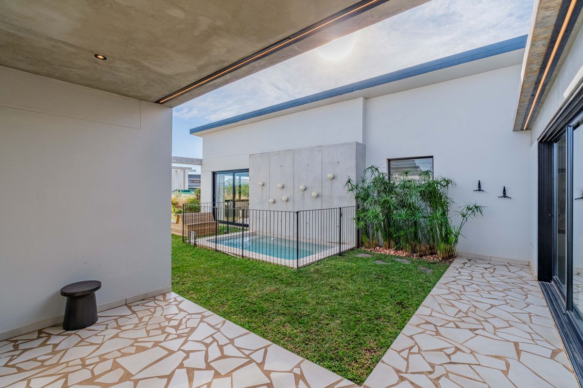Gorgeous Family Home in the Best Estate on the North Coast - Photo 5