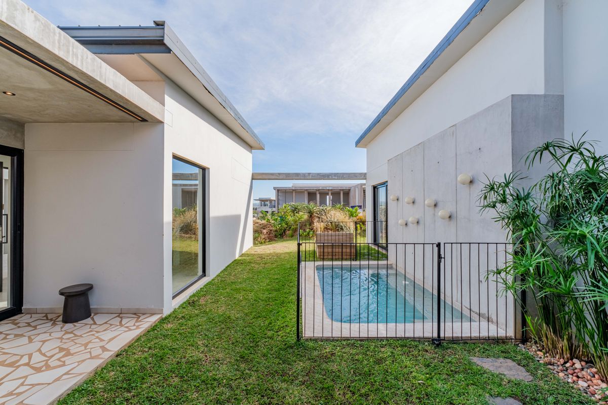 Gorgeous Family Home in the Best Estate on the North Coast - Photo 4