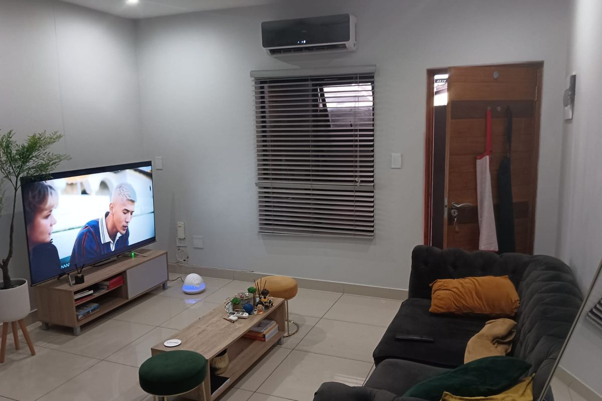 1 Bedroom in Umhlanga Ridge - Photo 3