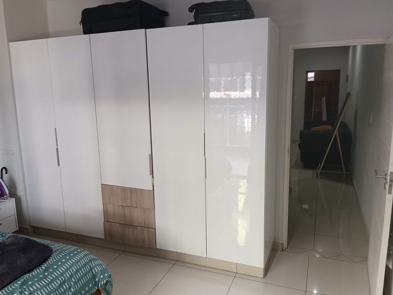 1 Bedroom in Umhlanga Ridge - Photo 7
