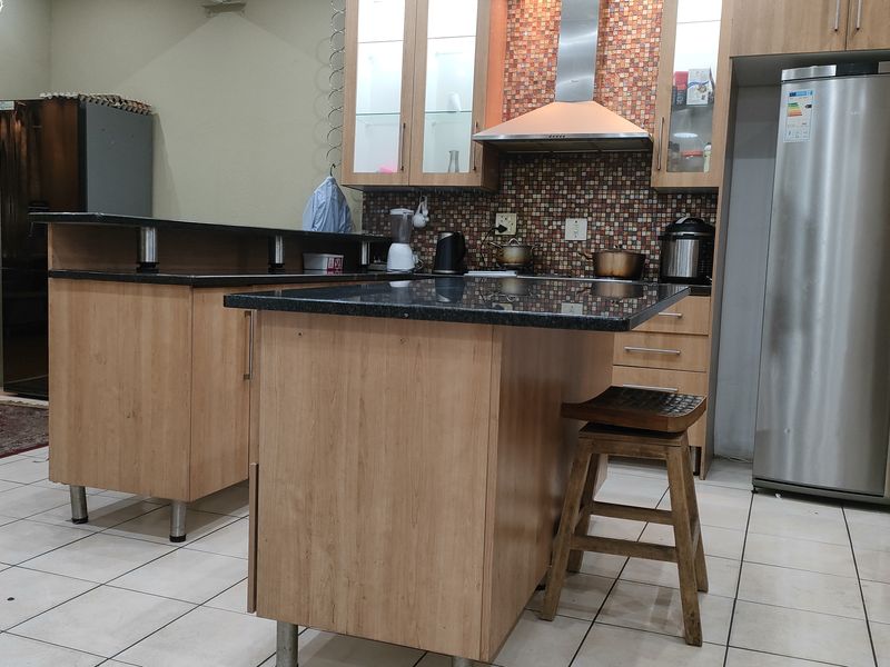 Apartment For Sale In Pretoria - Photo 6