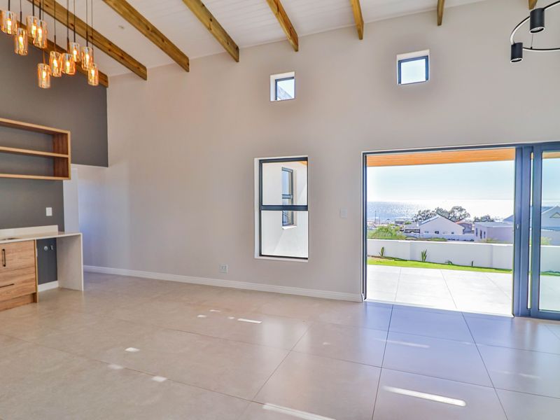 Newly Built Double-Story Home with Breathtaking Views – St Helena Bay - Photo 7