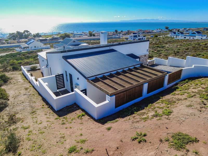 Newly Built Double-Story Home with Breathtaking Views – St Helena Bay - Photo 4