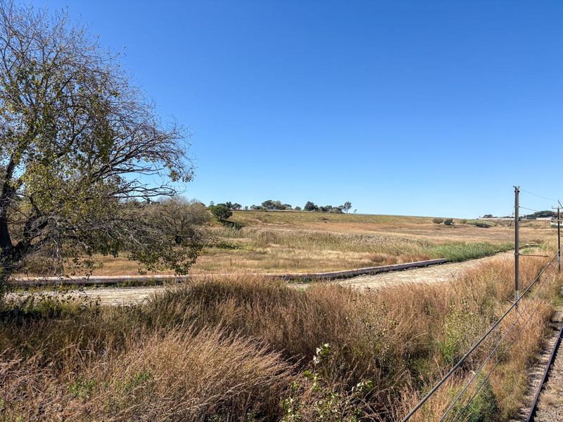 VACANT LAND - Photo 4